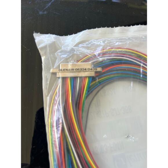 Glenair  Mil-DTL-83513/03-F04N.Micro-D Pre-Wired Connector with 72" wire-NIB - Picture 3 of 3